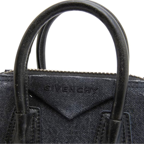 ๐ ๐ Givenchy Mini Antigona Top-Handle Bag in Washed Denim - Picture 6 of 11